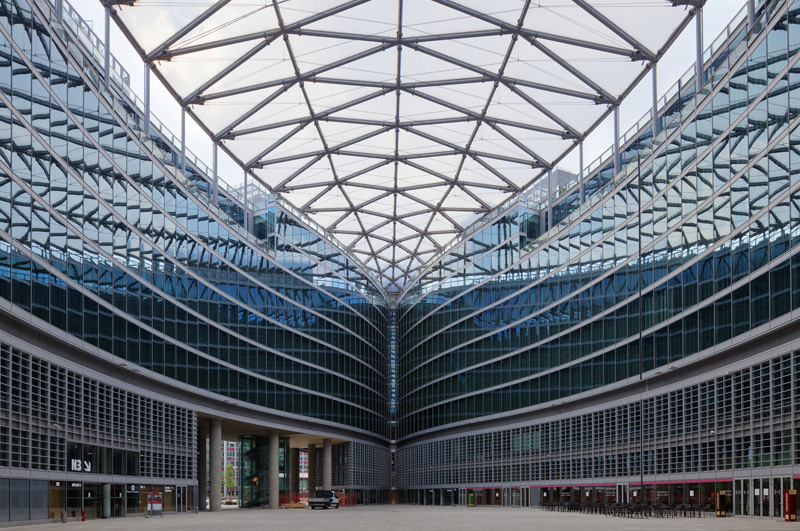 Palazzo Lombardia (Pei Coob Freed Partners, 2010)